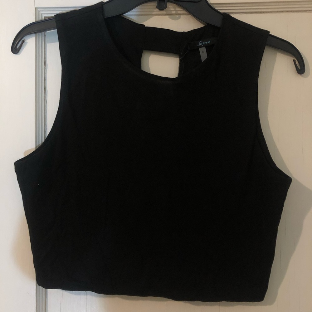 Black crop top